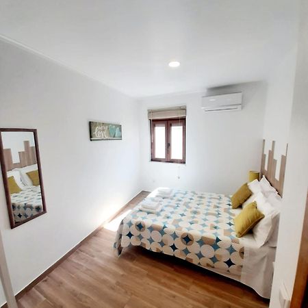 Casa Barbara - No Centro Historico De Aljezur Villa Bagian luar foto