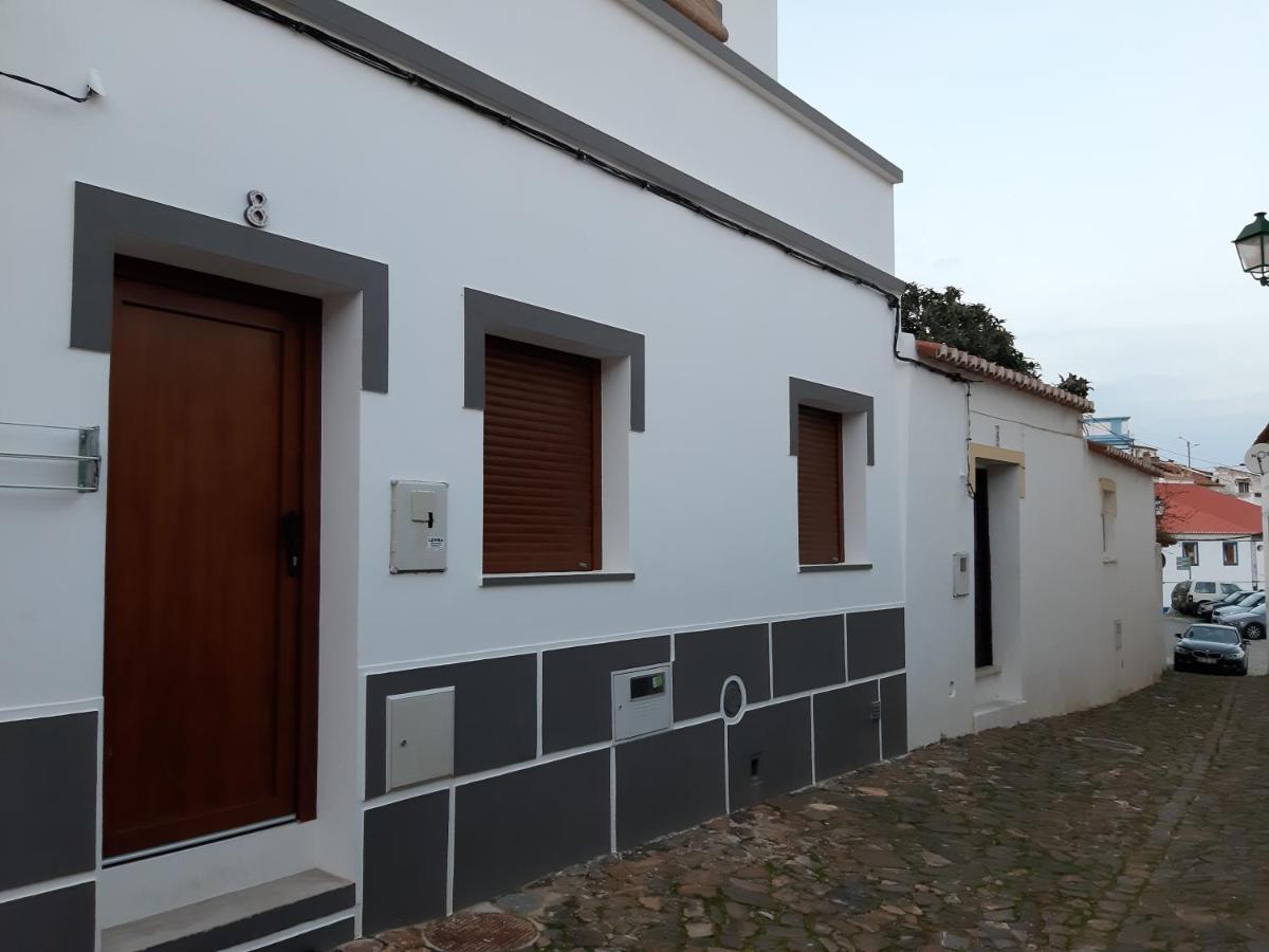 Casa Barbara - No Centro Historico De Aljezur Villa Bagian luar foto