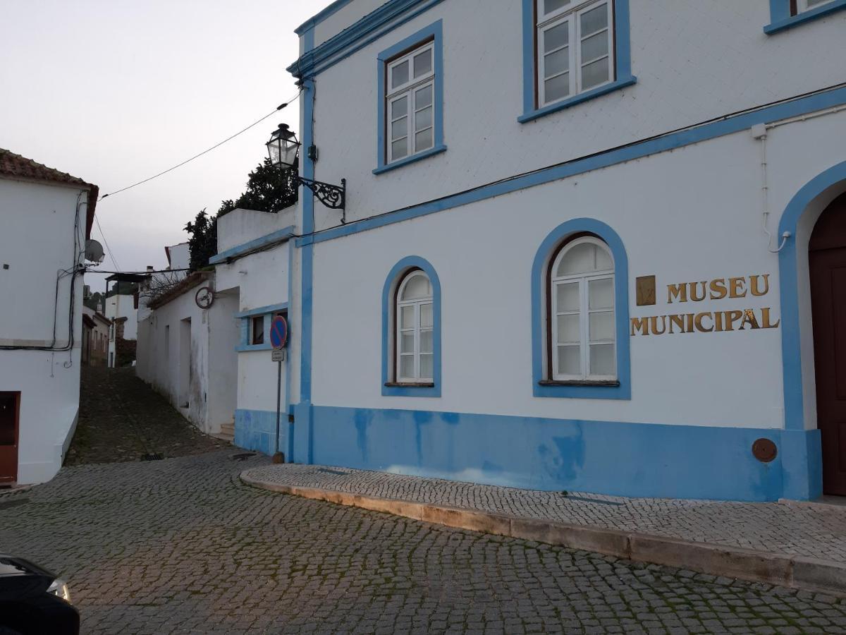 Casa Barbara - No Centro Historico De Aljezur Villa Bagian luar foto